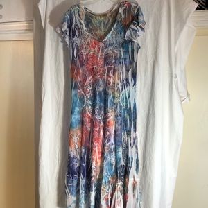 Flutter sleeve long dress